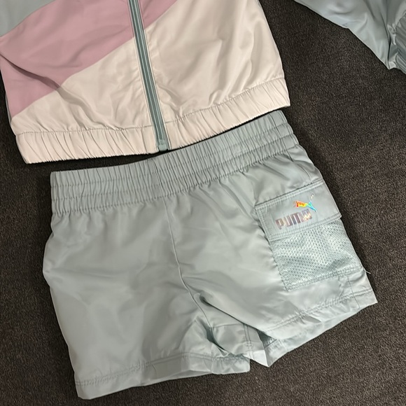 Puma girls outfit set size 2T used once in great condition - Picture 3 of 5